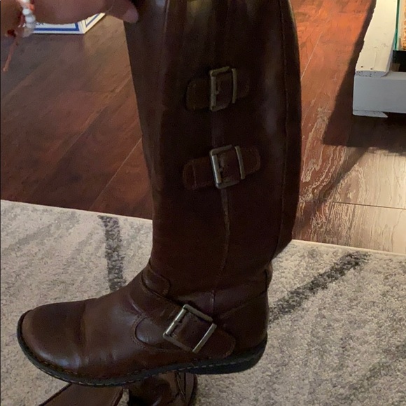 Boots - Picture 2 of 3